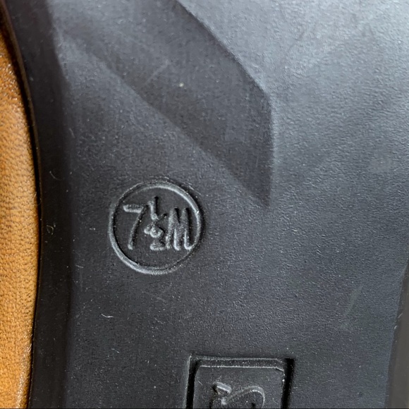 EL Ditas, woman’s boots, EUC, size 7.5 - Picture 7 of 8